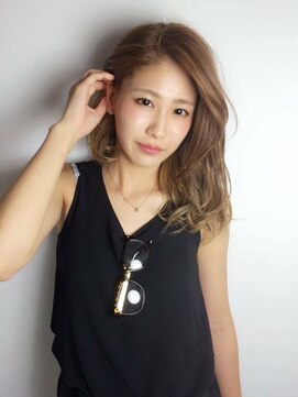 トリックスタンダードナチュラル(TRICK STANDARD Natural) ハイ透明感×グラデーションカラー