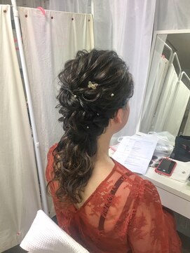 ヘアセット専門店 ナゴミ 池袋店(nagomi) ローポニー風ハーフアップ