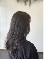 トイロ(TOIRO) ナチュラルグレージュ
