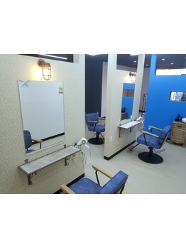 長時間いても疲れない、心休まるサロン―…。忙しい毎日を過ごすあなたに、癒しと小さな贅沢を◎