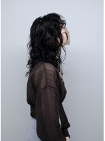 ノード(NODO) 黒髪のウェービーパーマ