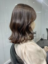 ラブクロム トウキョウ(LOVECHROME TOKYO) 大人かわいい美髪ペールベージュの外ハネボブくびれヘア韓国前髪