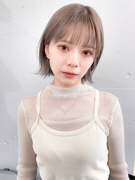 シーク 天神(SEEK) 【SEEK 宮本征破】プラチナミルクティーカラー