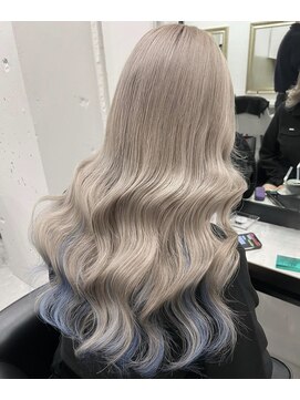 ウィステル ホワイトベージュ×ペールブルー《wistell mizuki》