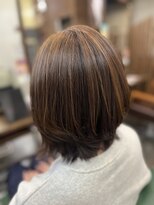 ビューティアンドスパ ガガ(GAGA)&nbsp;白髪ぼかしハイライトでおしゃれに白髪を上手に見せる