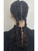 タイトツインヘア