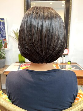 ミーノ(mieno) ショートボブ