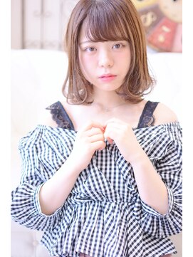メイズ(MAZE) 小顔ワンカールミディアムボブ