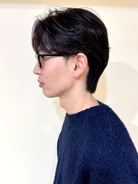 クレビアテン(CreBiA ten_) センターパート　ニュアンスパーマ　フェザーパーマ