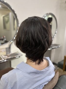 ビィーワンイースト(Be 1 EAST) ウルフカット