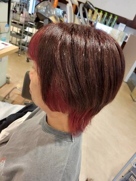 エヌアンドエーコンティ(N&A CONTi) 周りと差をつける◎遊び心のあるアクセントカラーボブ/ピンク