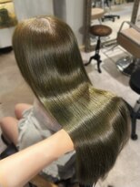 トリア(the tria)&nbsp;【chika】透明感オリーブベージュ