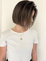 ゴカン バイ ジル ブラン 名古屋(Gokan by JIL BLAN)&nbsp;ハイライトバレイヤージュダブルカラーショートカット30代40代