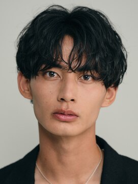 レタッチバイフィフス(RETOUCH by fifth) シャドウパーマルーズパーマ無造作毛流れセンターパートマッシュ