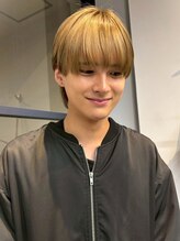 ケアブリーチで作る『ハイトーンカラー』で周りと差をつける♪ダメージレスで上質なデザインカラー☆赤坂駅