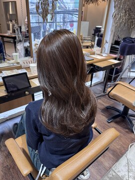 アヴァンスアンス 広島袋町店(AVANCE.ens) ベージュ/着物ヘア/ダークアッシュ/ミディアムレイヤーカット