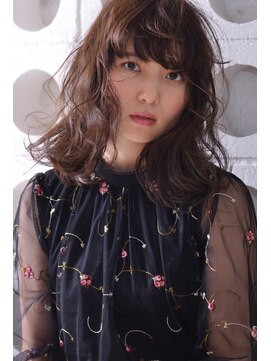 バズ ヘアーメイク(buzz Hair make) [buzz-Hair make] ボブ（ウエーブ・カール）