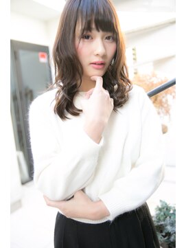 カシェ シモムラ(Cashe'e SHIMOMURA) スタイリングが簡単なパーマスタイル