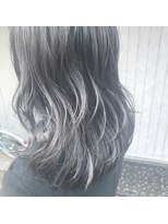 ブレス(Bless)&nbsp;３Dハイライトカラー×グレーカラー