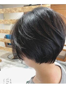 カタチ バイ アンジュ(katachi by Ange) 【katachi byAnge】前下がりショートボブ