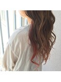 ちらっと見えるおしゃれインナーカラー