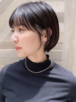 ビュー フクオカ(VIEW FUKUOKA)&nbsp;美髪にオトナかわいいホワイトグレージュネビージュショートボブ