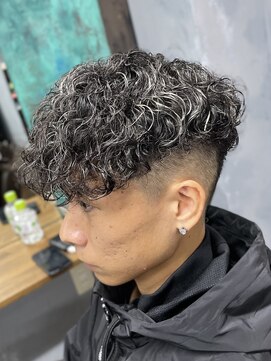 ワールドシップモトマチ(WORLD SHIP MOTOMACHI) スペインカール