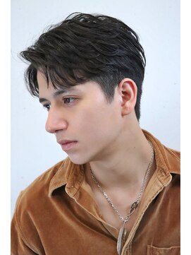 アーリー(Ali'i) フェザーパーマニュアンスセンターパート