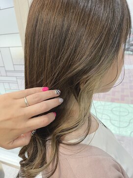 ヘアアンドメイク 心座(hair&make) 艶髪インナーカラー　東大阪　福田昌子