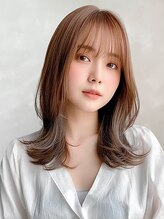 【韓国風カラーにピンクベージュ×くびれミディ】ほんのり血色感のある大人可愛い色味に♪