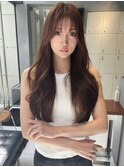 重めレイヤー　ゆるウェーブ　透け感バング　ピンクブラウン