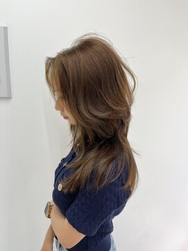 ロンドルピナス 小倉(Lond Lupinus) 顔型別ヘアスタイル特集 /チェリーブラウン /ミニウルフ/北九州