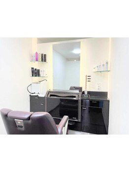 周りを気にする必要のない完全個室サロンです。思い切りリラックスできます！