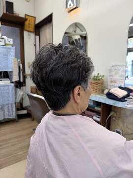 ミツコ美容室 ショートスタイルパーマ