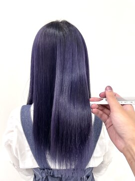 ケアブリーチ×ネイビーブルー