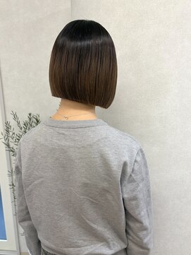 ルフトバイアンビエンテ(Luft by ambiente) ボブスタイル【倉本】