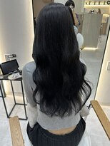 ジーナ 吉塚(Zina)&nbsp;暗髪艶巻き ダークブルージュ【福田れん】吉塚美容室 髪質改善