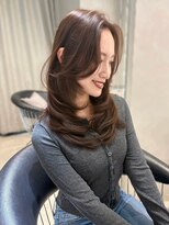 ユーフォリア 池袋東口駅前店(Euphoria) ハイレイヤーカット/再トレンドのフォワード巻/コテ巻き風パーマ