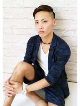 ヘアーカラープラス 都賀店(PLUS) 【エッジィの効いたサイドパートスタイル】