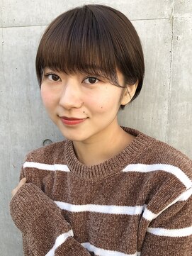 ミィ 表参道(mee.) 【mee.】 マニッシュ ネイビーブルー 耳かけショート