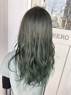 コレロ ヘアー(KORERO hair) グリーン×メッシュ
