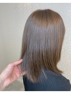 ヘアーアンドメイク ドレス(DRESS) ブリーチなし アッシュベージュ