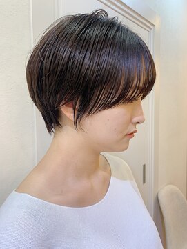 トッカ ヘアアンドトリートメント 難波店 小顔美人ショートカット/マッシュルームヘア/丸みショート