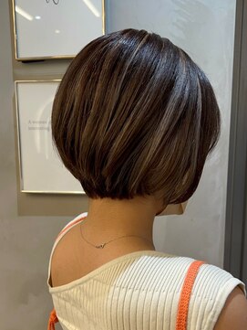 ジーナ セントラル銀座(Zina) 小顔ボブ＊セクションカラー＊ハイライト【ZinaCENTRAL】