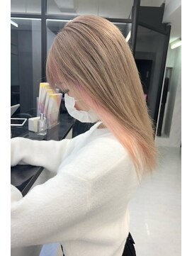 リア 大阪梅田(Ria) ~インナーカラー ペールピンク~【Ria 大阪 梅田】