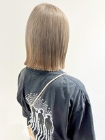 ラミエバイメルト 下北沢(lamie by melt)&nbsp;村上/ミルクティーベージュ切りっぱなしボブケアブリーチ20代