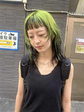 レコ 渋谷(LECO) ネオングリーンのアンブレラカラー