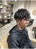 動き細かめ波巻きパーマ
