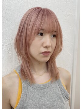 アフィナー 新宿(Afinar) ピンクベージュ×ウルフヘア