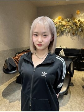 ロンド レア 天神大名店(Lond Le’a) 人気No1♪ブリーチでしか叶わない透明感カラー☆